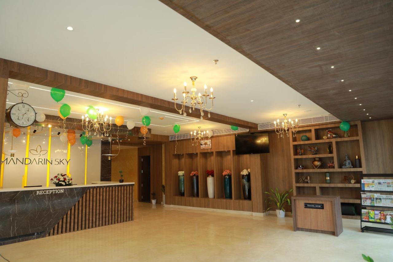 Mandarin Sky Hotel Kannur Exterior photo