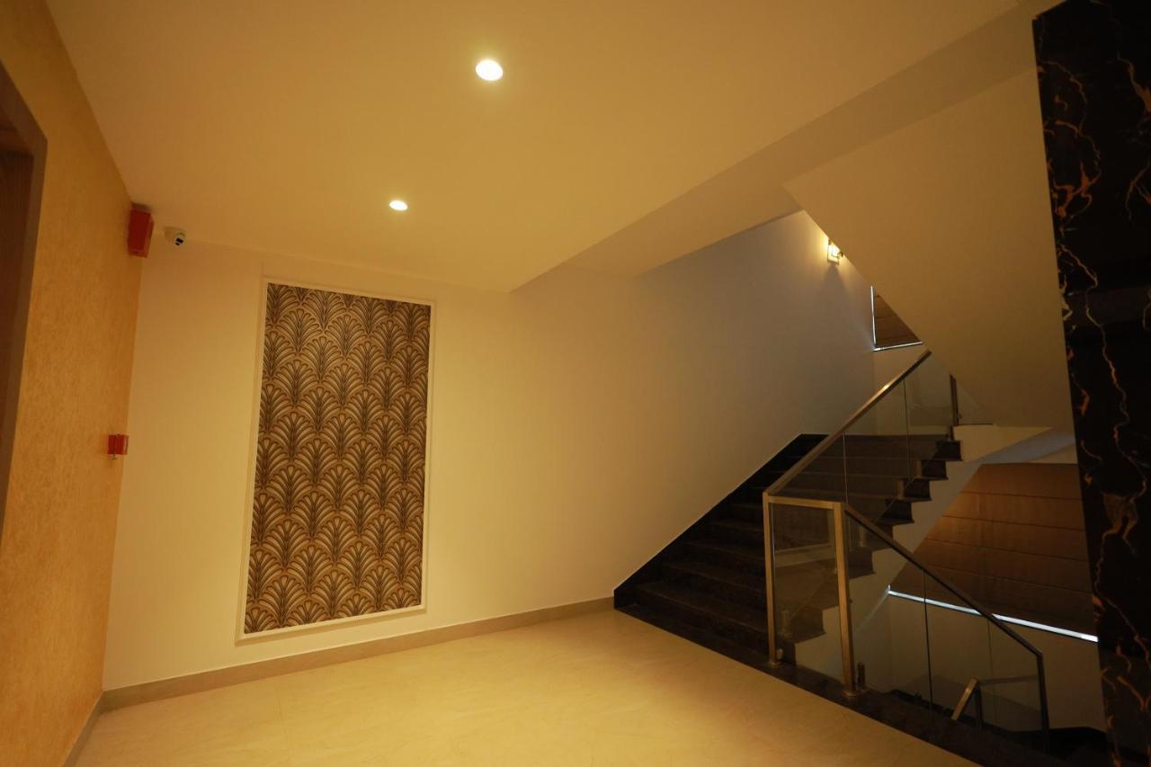 Mandarin Sky Hotel Kannur Exterior photo