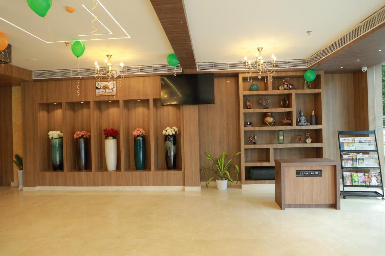 Mandarin Sky Hotel Kannur Exterior photo
