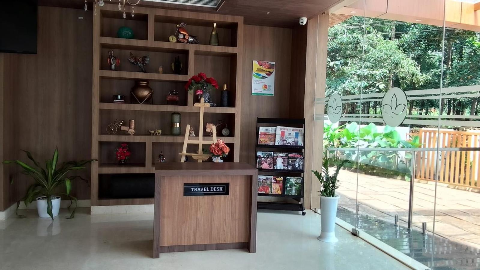 Mandarin Sky Hotel Kannur Exterior photo